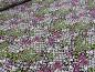 Preview: Stoff Viskose Blusenstoff mit Blumen Streublumen Design weiß schwarz grün rosa Kleiderstoff
