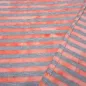 Preview: Stoff Baumwolle Jersey mit 9 mm Batik Streifen Design grau rot gestreift Kleiderstoff Kinderstoff