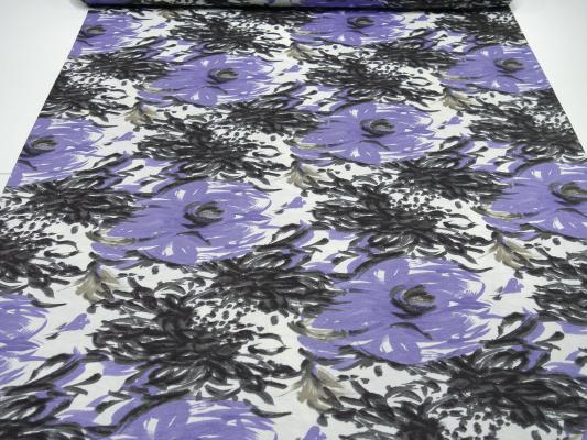 stoff-viskose-jersey-mit-blumen-abstrakt-design-weiss-flieder-lavendel-grau-kleiderstoff