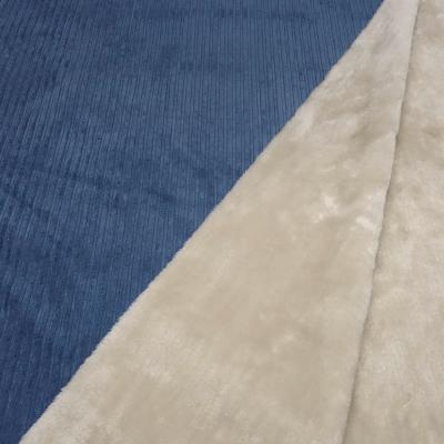 Stoff Cord mit Faux Fellabseite jeans blau Breitcord Jackenstoff Mantelstoff