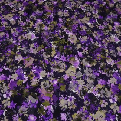 Stoff Baumwolle French Terry Sweatshirtstoff mit Blumen Blüten Design lila rosa beige olive schwarz bunt Kinderstoff Kleiderstoff