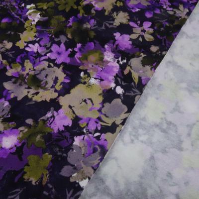 Stoff Baumwolle French Terry Sweatshirtstoff mit Blumen Blüten Design lila rosa beige olive schwarz bunt Kinderstoff Kleiderstoff