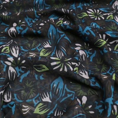 Stoff Chiffon Blusenstoff Blumenmuster Blätter Design schwarz petrol braun grün weiß Kleiderstoff