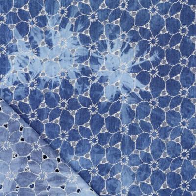 Stoff Baumwolle Denim Batik Stickerei jeans blau weiß Blusenstoff Kleiderstoff