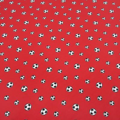 Stoff Baumwolle Jersey mit Fußball Fußbälle Bälle Design rot weiß schwarz Kinderstoff Kleiderstoff