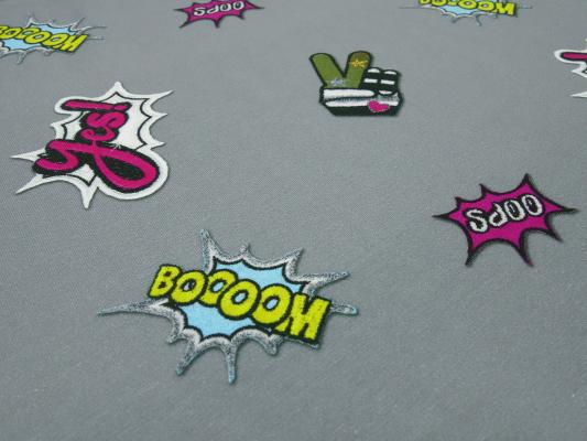 Stoff Jersey Sticker Emojis Ornamente "boom" Design grau schwarz weiß gelb Kleiderstoff