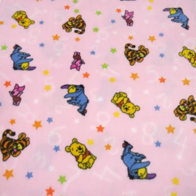 Stoff Microfleece Wellnessfleece Fleece mit Disney Winnie Pooh Design rosa bunt Kinderstoff Kleiderstoff Dekostoff Lizenzstoff