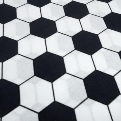 Stoff Baumwolle Popeline mit Fußball Design schwarz weiß Kleiderstoff Kinderstoff Dekostoff