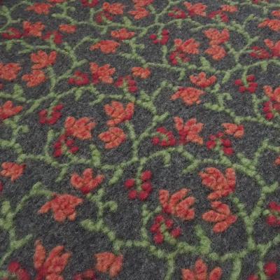 Stoff Ital. Musterwalk Kochwolle Walkloden Relief Blumen Ranken grau grün orange rot Mantelstoff Kleiderstoff