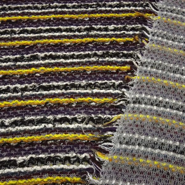 Stoff Strickstoff Grobstrick quer gestreift lila schwarz weiß gelb beige bordeaux silber Kleiderstoff