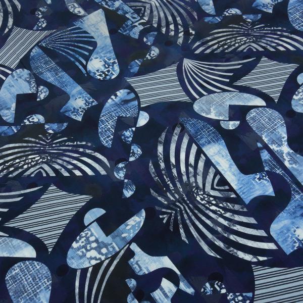 Stoff Baumwolle Jersey mit abstrakten Patchwork Dynamic Design jeans blau grau weiß Kleiderstoff Kinderstoff