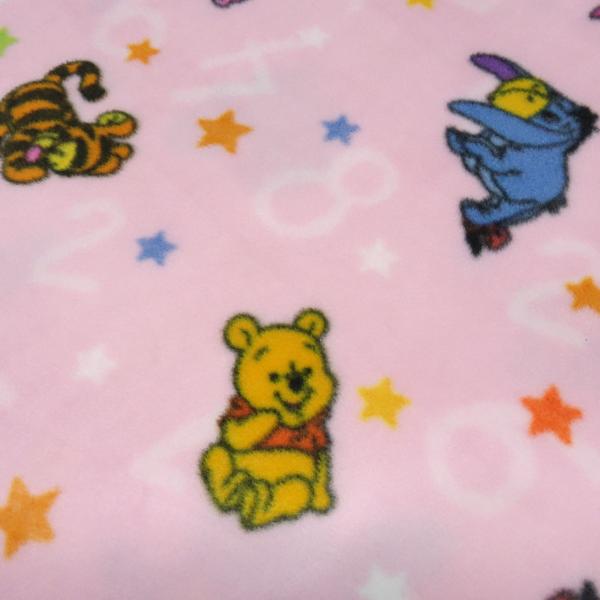 Stoff Microfleece Wellnessfleece Fleece mit Disney Winnie Pooh Design rosa bunt Kinderstoff Kleiderstoff Dekostoff Lizenzstoff
