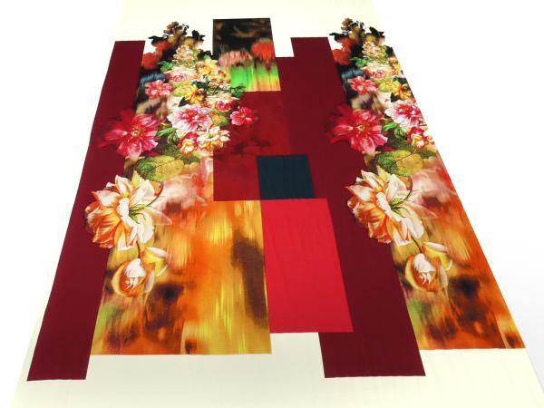Stoff Jersey Stoffpanel 95 cm Blumen Ranken Design vanille rot grün bunt Kleiderstoff