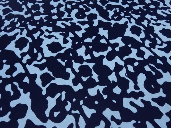 Stoff Baumwolle Stretch Satin mit Abstrakt Design hellblau weiß Kleiderstoff Hosenstoff Kostümstoff
