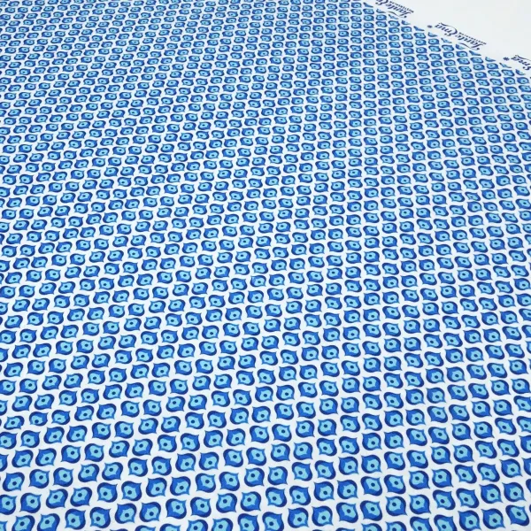 Stoff Baumwolle Popeline Tante Ema mit Ornamente Tropfen Design weiß blau hellblau Kleiderstoff Blusenstoff Kinderstoff