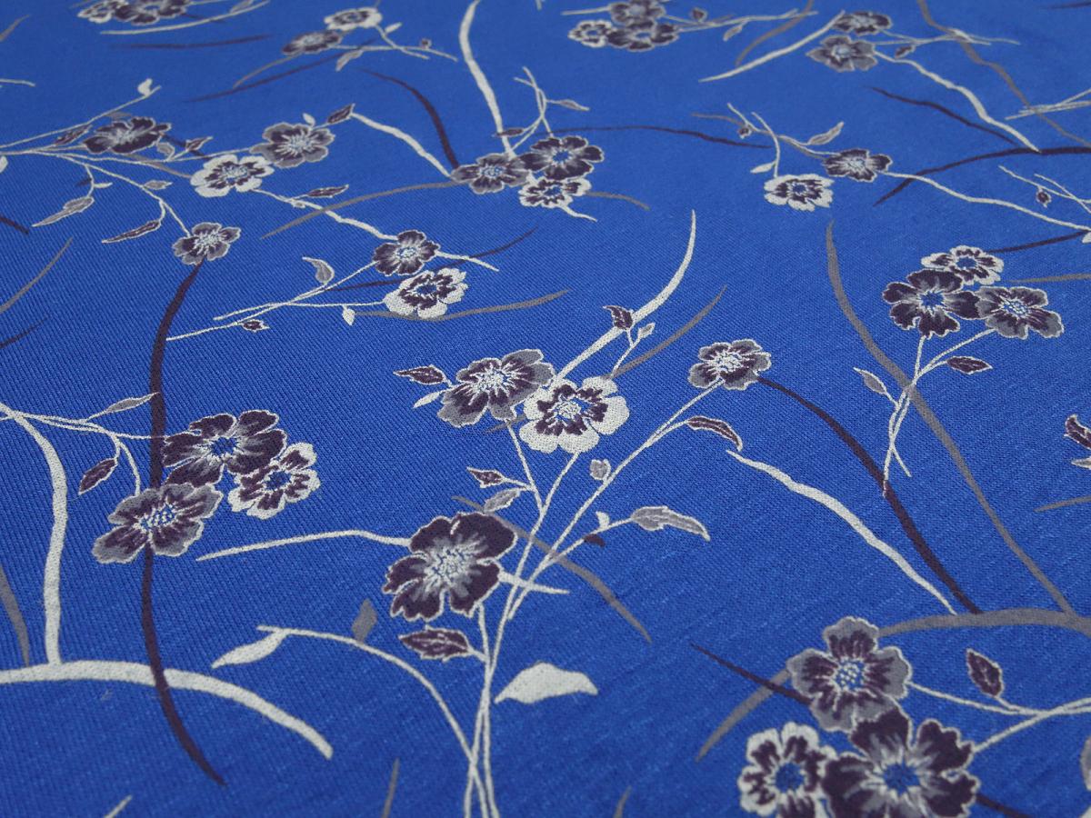 Stoff Viskose Jersey mit Blumen Design royalblau braun grau weiß Kleiderstoff