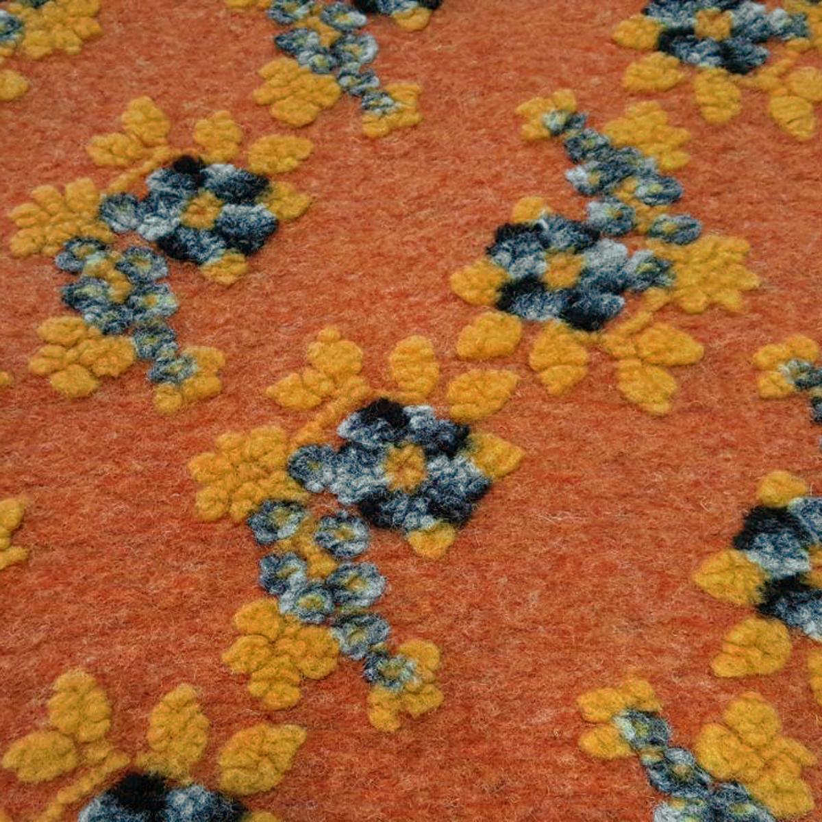 Stoff Ital. Musterwalk gekochte Wolle Kochwolle Walkloden Relief Blumenmuster orange curry grau schwarz Mantelstoff Kleiderstoff